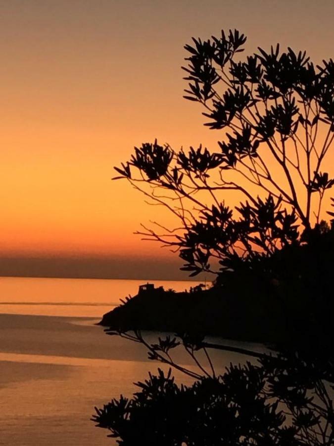 博纳索拉Casa Vacanza Angela别墅 外观 照片